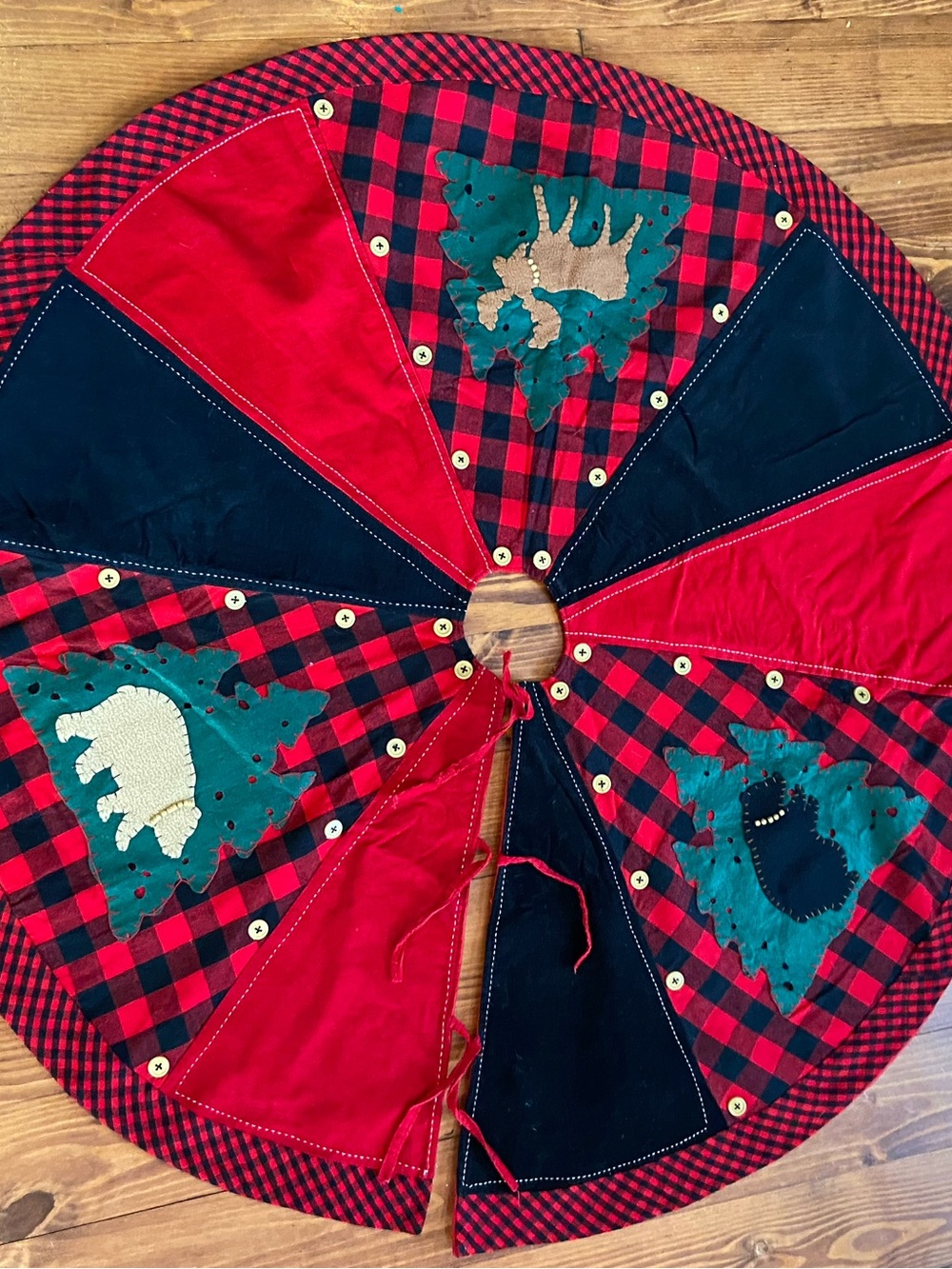 Heirloom Quality Handmade Buffalo Plaid With Appliqué’s Christmas Tree Skirt 48”